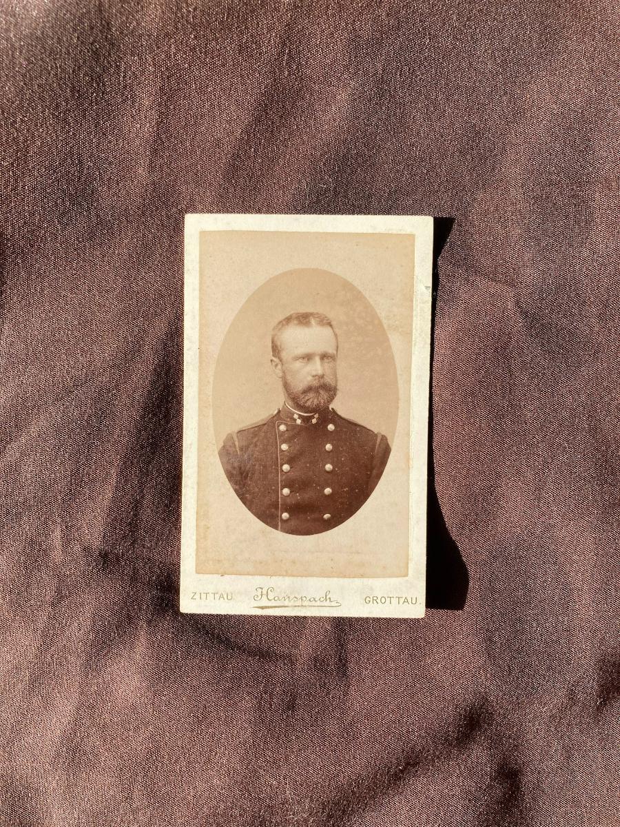 Hanns Hanspach - Man in Uniform photo 3