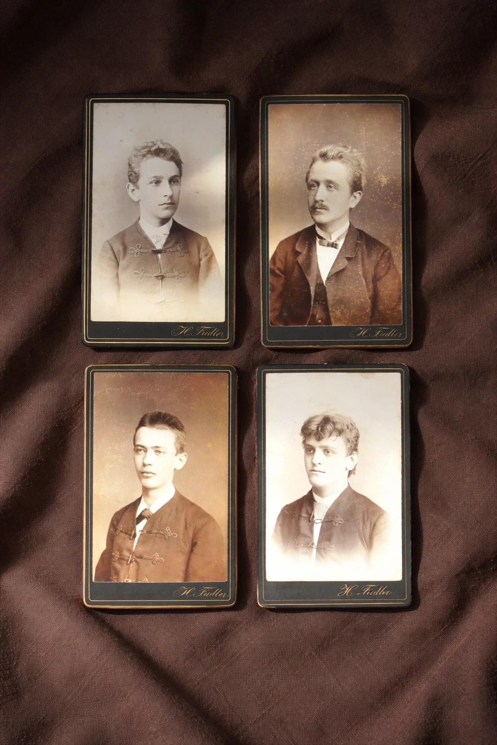Four Men, Society Members