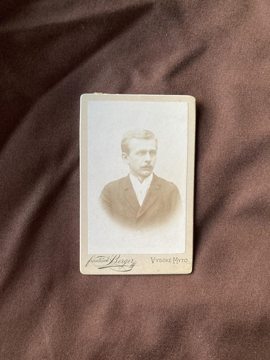 Frantisek Berger - Man in a Dark Suit photo 3