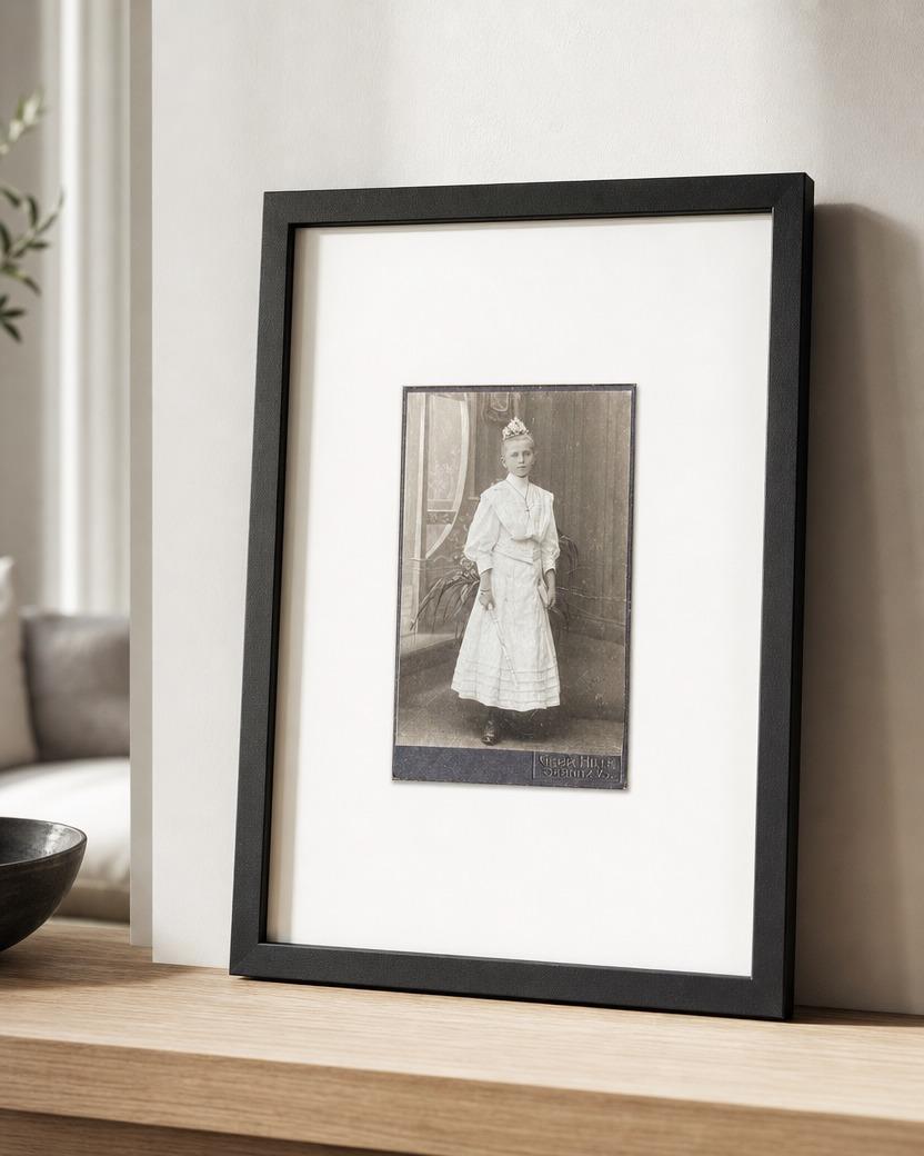 Gebr. Hille - Girl in First Communion Dress photo 2