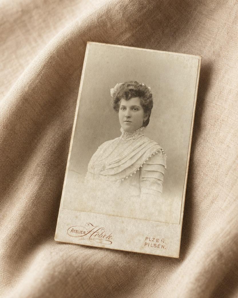 Atelier Hrbek - Young Woman in Lace